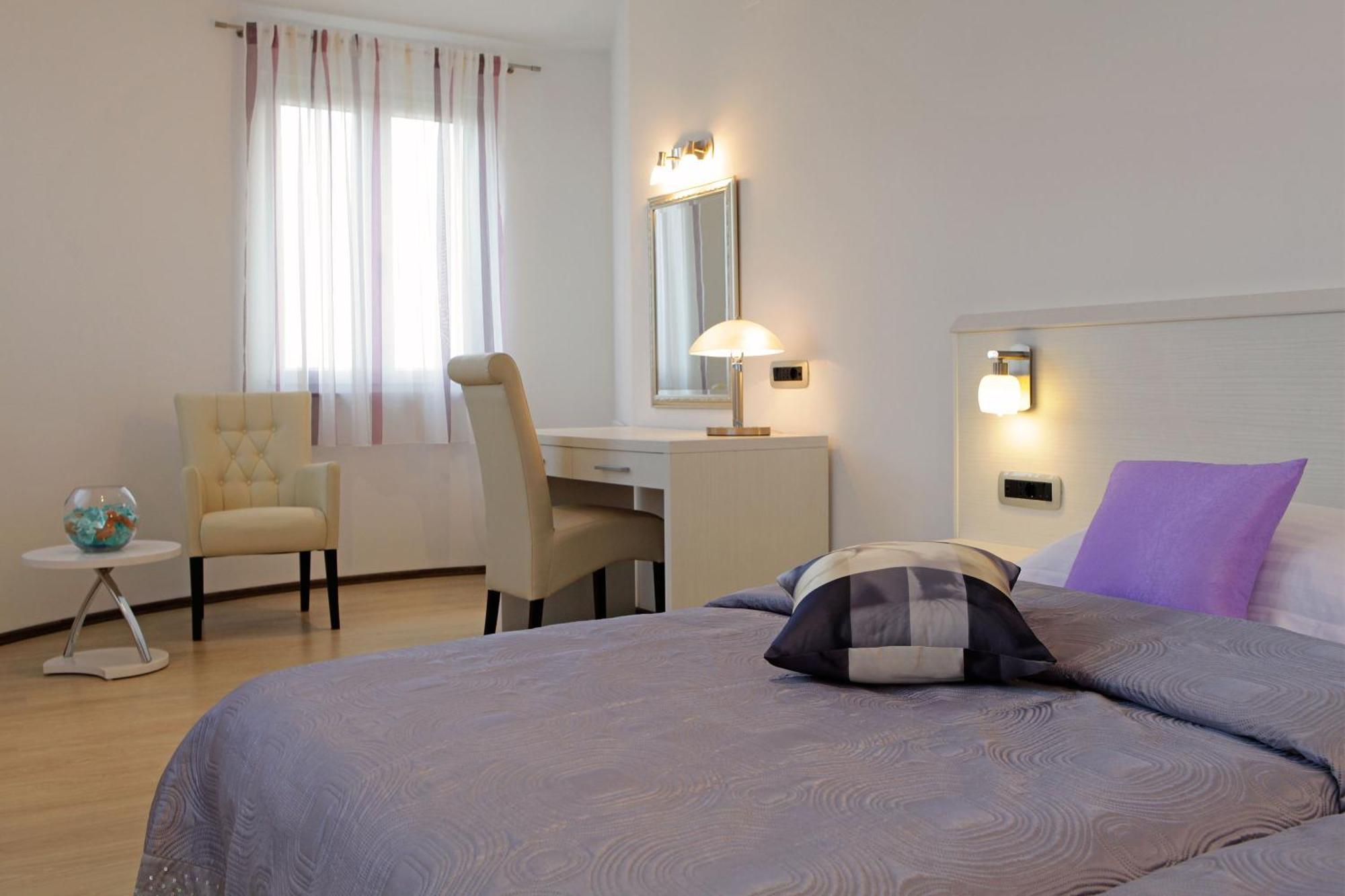 Villa Nera Bol Chambre photo